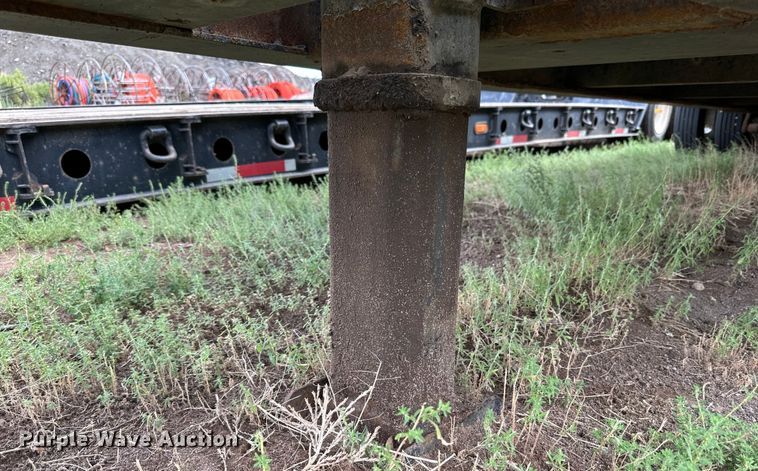 image for item IB9456 2001 Towmaster equipment trailer