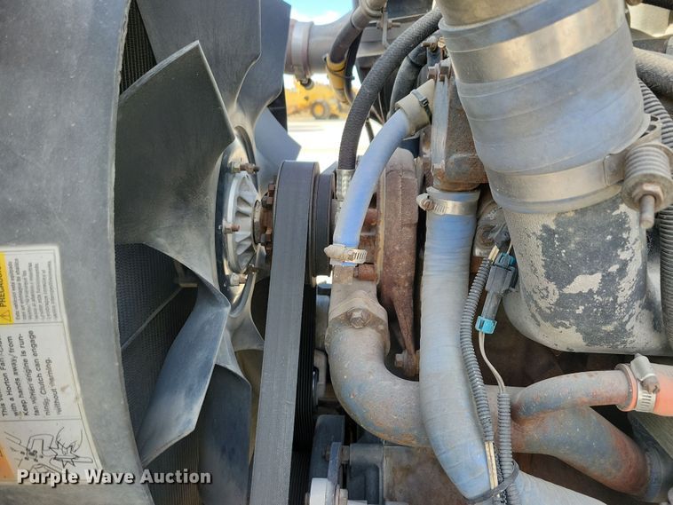 image for item JH9925 2000 Mack CX613 semi truck