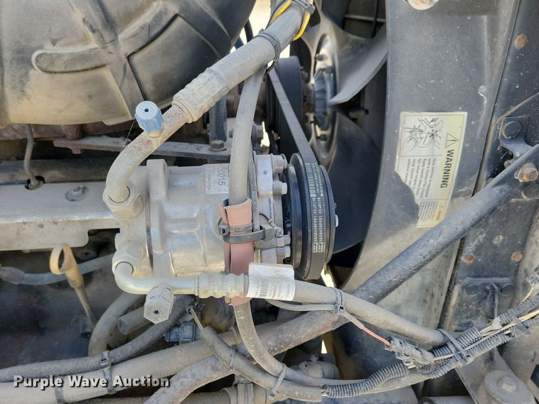 image for item JH9925 2000 Mack CX613 semi truck