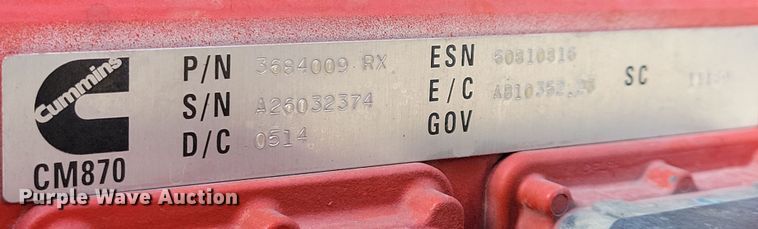 image for item JH9926 2004 Mack CL733 semi truck