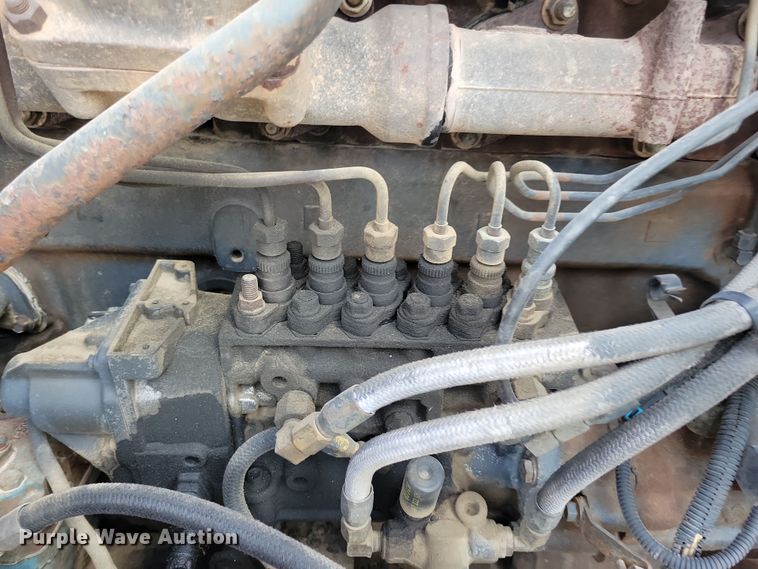 image for item JH9927 1997 Mack CL713 semi truck