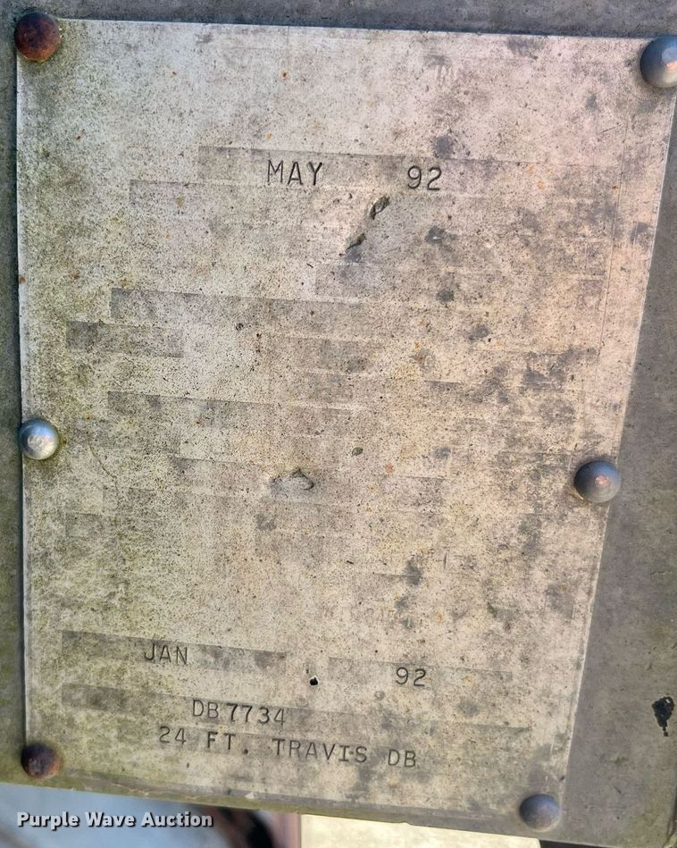 image for item LC9208 1989 Ford LTL9000 dump truck