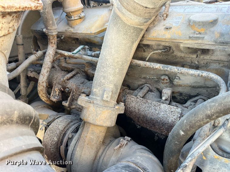 image for item LC9208 1989 Ford LTL9000 dump truck