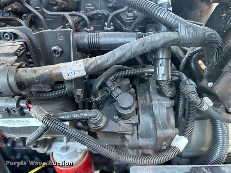 image for item LR9528 2018 Doosan  C185 air compressor