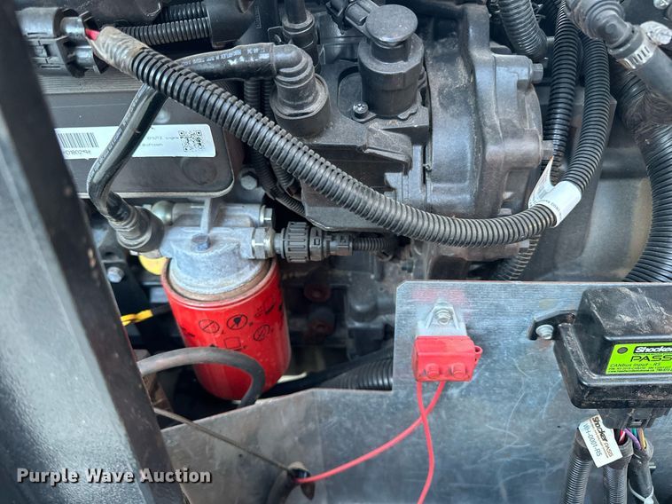 image for item LR9528 2018 Doosan  C185 air compressor