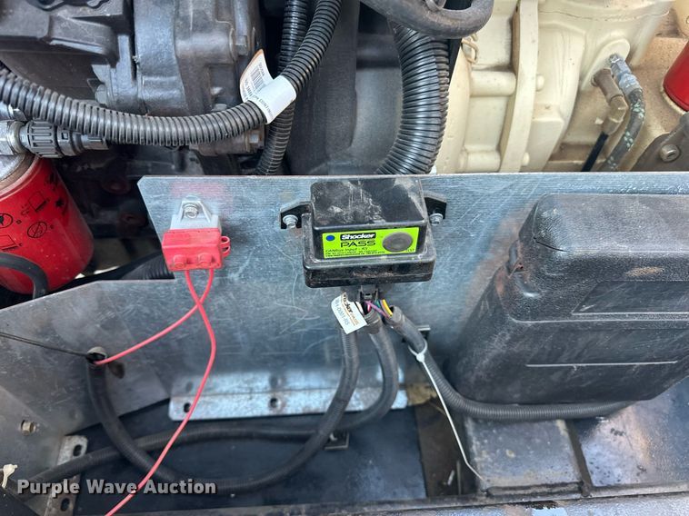 image for item LR9528 2018 Doosan  C185 air compressor