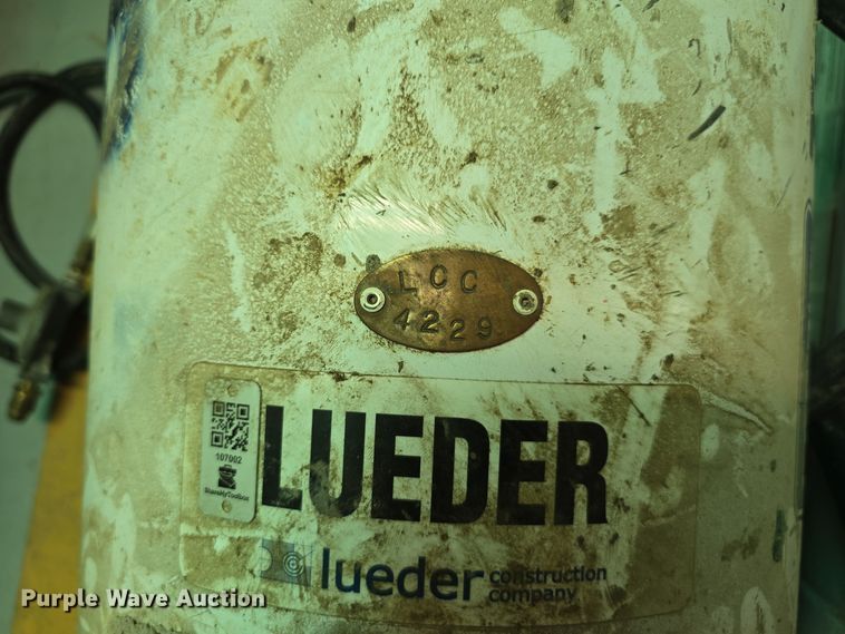 image for item LW9941 (18) heaters