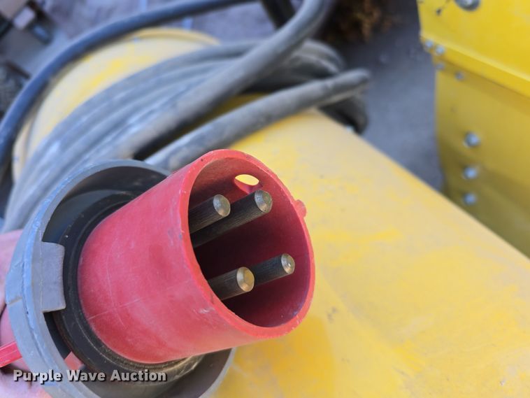 image for item LW9945 (10) heaters