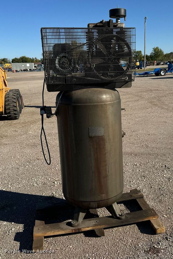 image for item MS9835 1992 American IMC 318VL air compressor