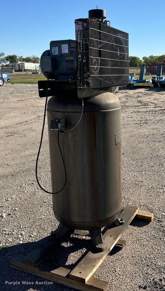 image for item MS9835 1992 American IMC 318VL air compressor