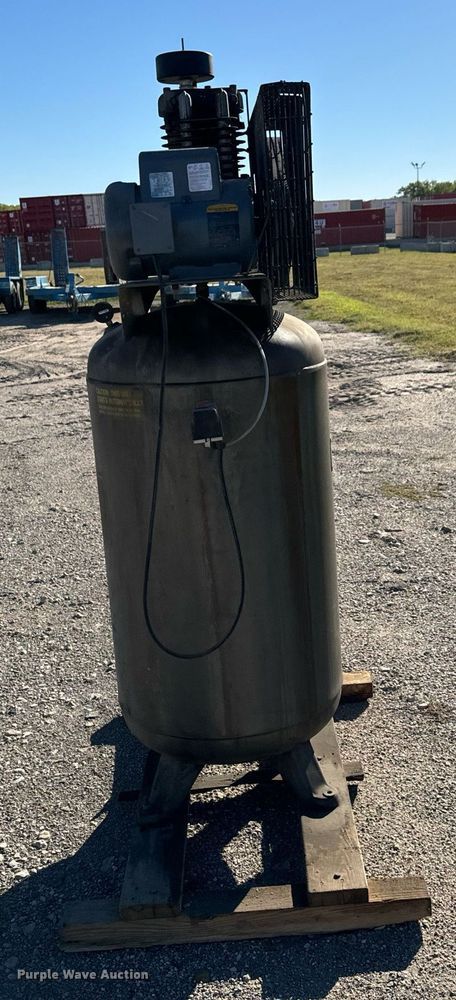 image for item MS9835 1992 American IMC 318VL air compressor