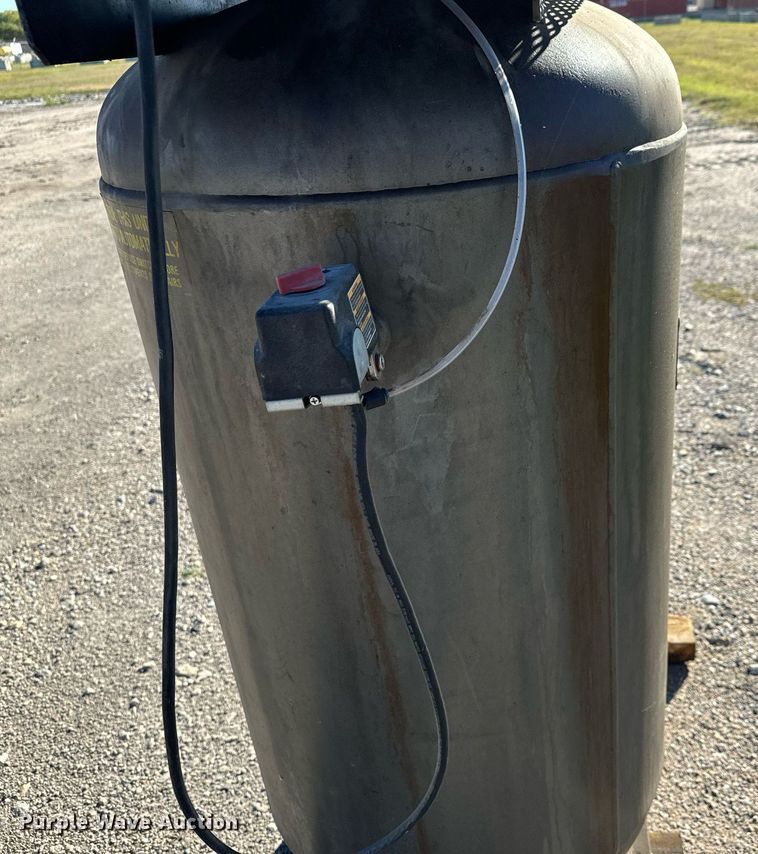 image for item MS9835 1992 American IMC 318VL air compressor