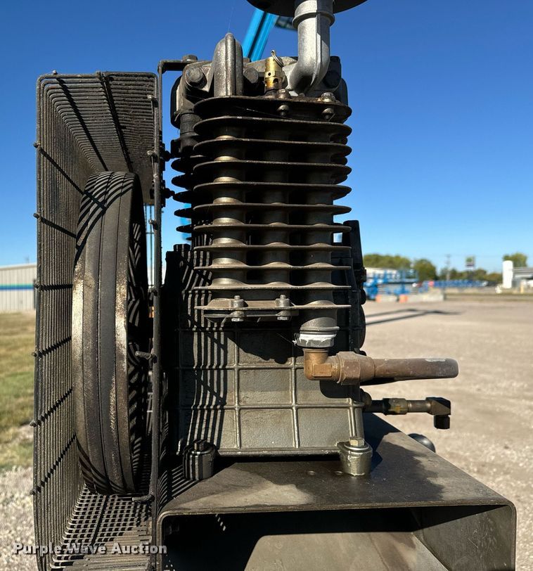 image for item MS9835 1992 American IMC 318VL air compressor