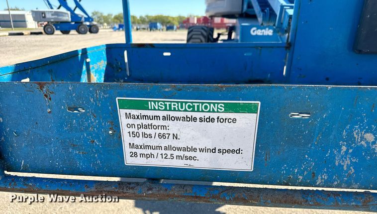 image for item MS9838 2007 Genie  S60 boom lift