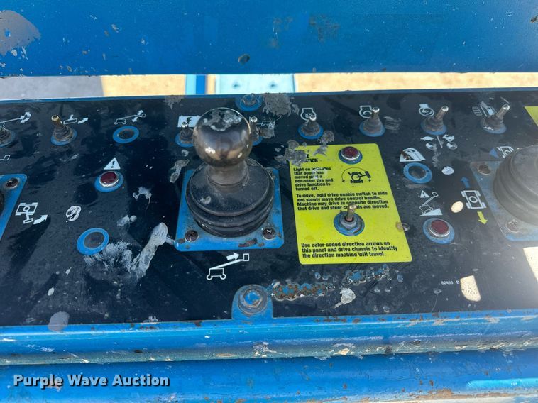 image for item MS9838 2007 Genie  S60 boom lift