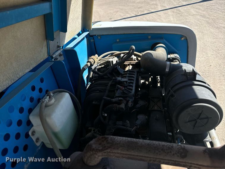 image for item MS9838 2007 Genie  S60 boom lift