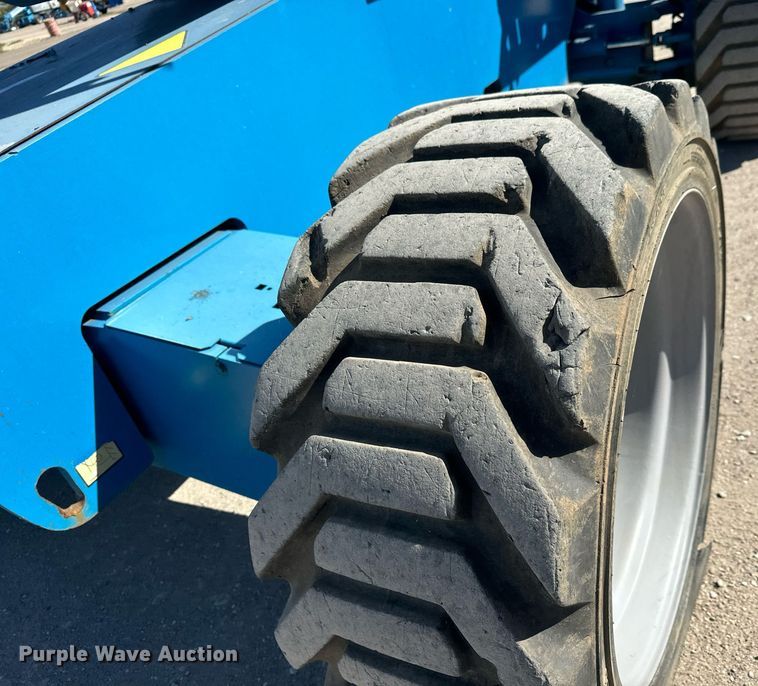 image for item MS9838 2007 Genie  S60 boom lift