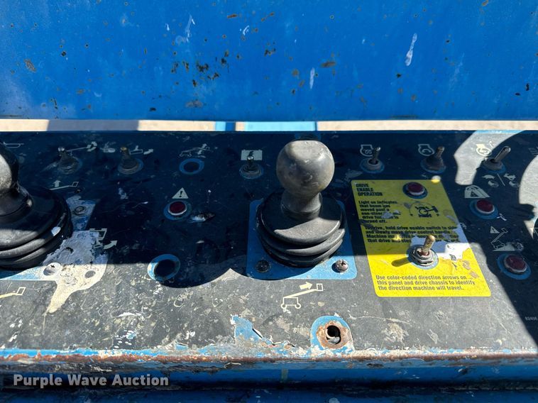 image for item MS9839 2006 Genie S60 boom lift