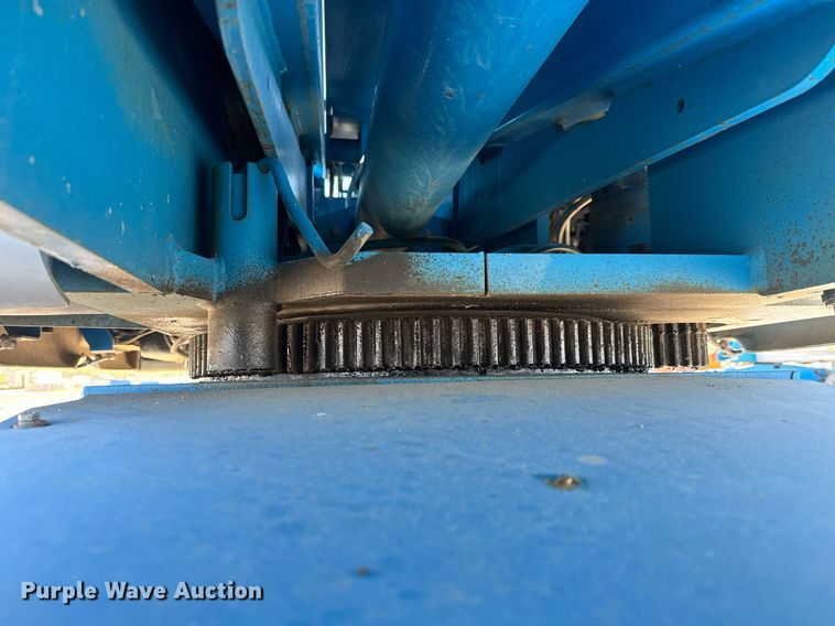 image for item MS9839 2006 Genie S60 boom lift