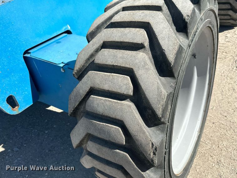 image for item MS9839 2006 Genie S60 boom lift