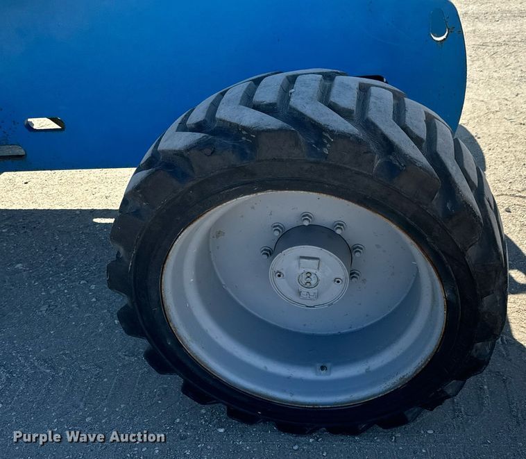 image for item MS9839 2006 Genie S60 boom lift