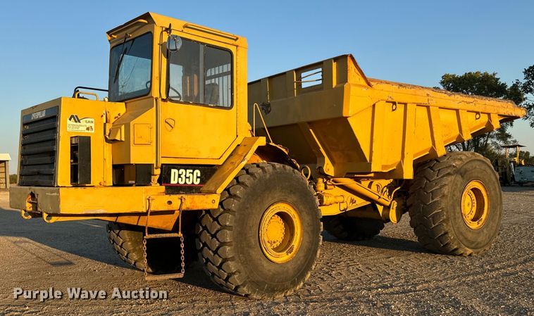 image for item MS9841 1988 Caterpillar  D35C haul truck