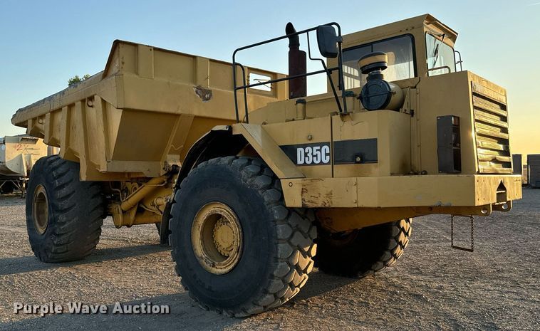 image for item MS9841 1988 Caterpillar  D35C haul truck