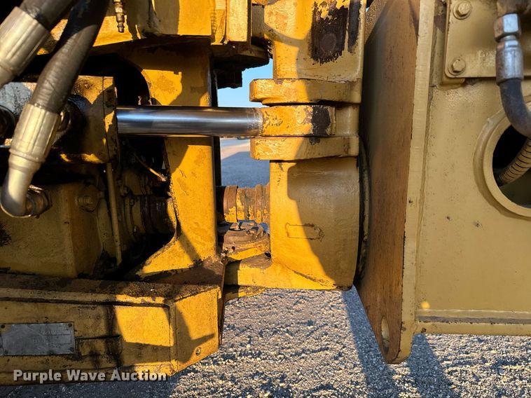 image for item MS9841 1988 Caterpillar  D35C haul truck