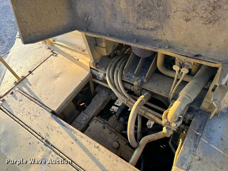 image for item MS9841 1988 Caterpillar  D35C haul truck