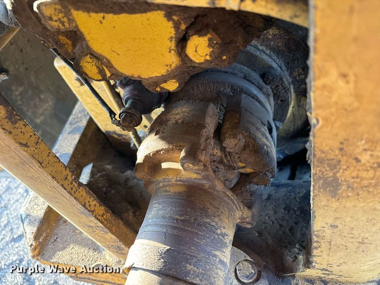 image for item MS9841 1988 Caterpillar  D35C haul truck