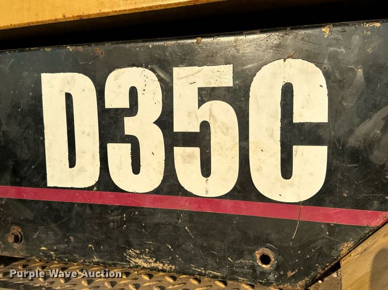 image for item MS9841 1988 Caterpillar  D35C haul truck