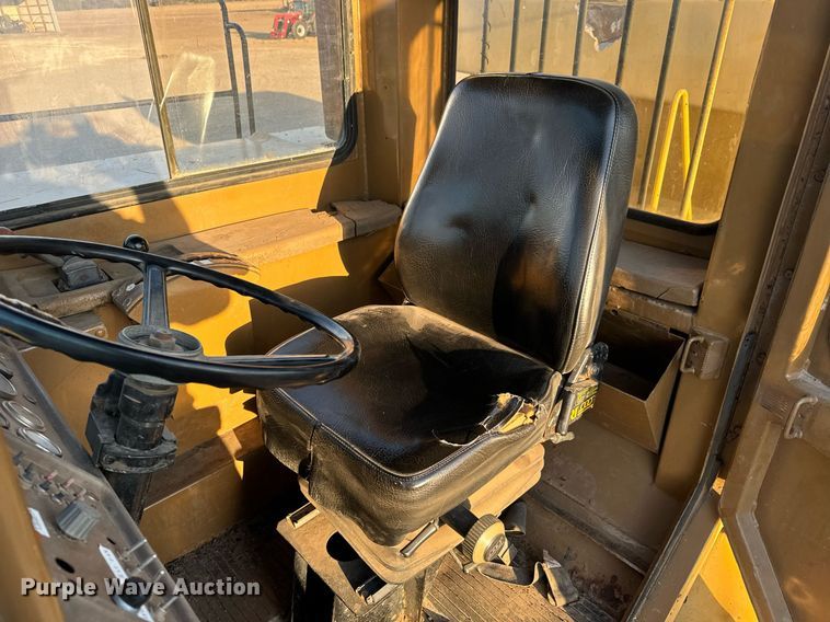 image for item MS9841 1988 Caterpillar  D35C haul truck