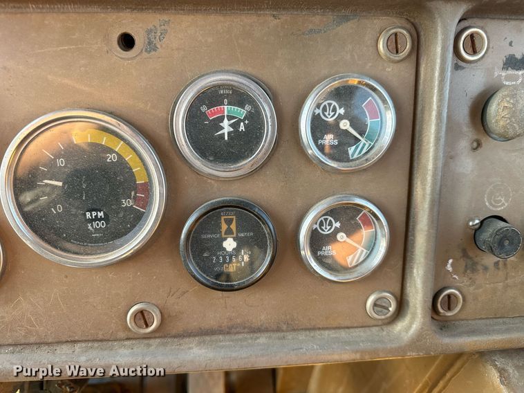 image for item MS9841 1988 Caterpillar  D35C haul truck