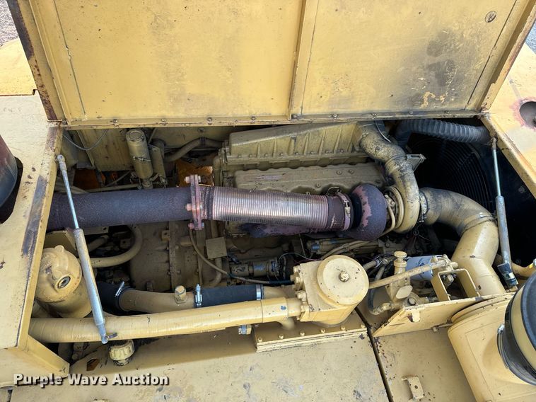 image for item MS9841 1988 Caterpillar  D35C haul truck