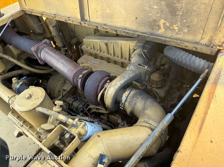 image for item MS9841 1988 Caterpillar  D35C haul truck