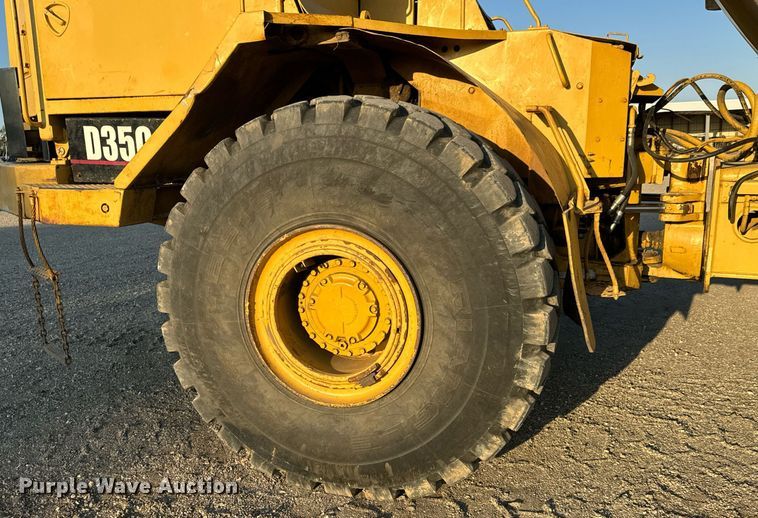 image for item MS9841 1988 Caterpillar  D35C haul truck