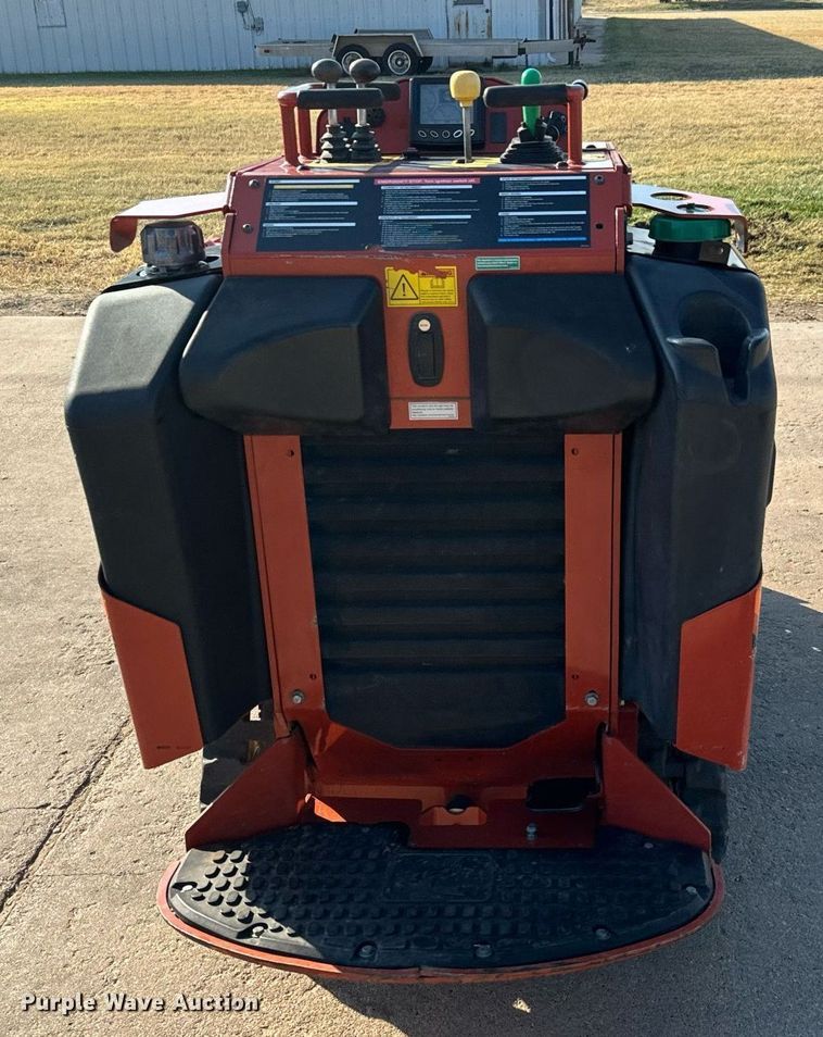 image for item MS9842 2019 Ditch Witch SK1050 compact utility loader