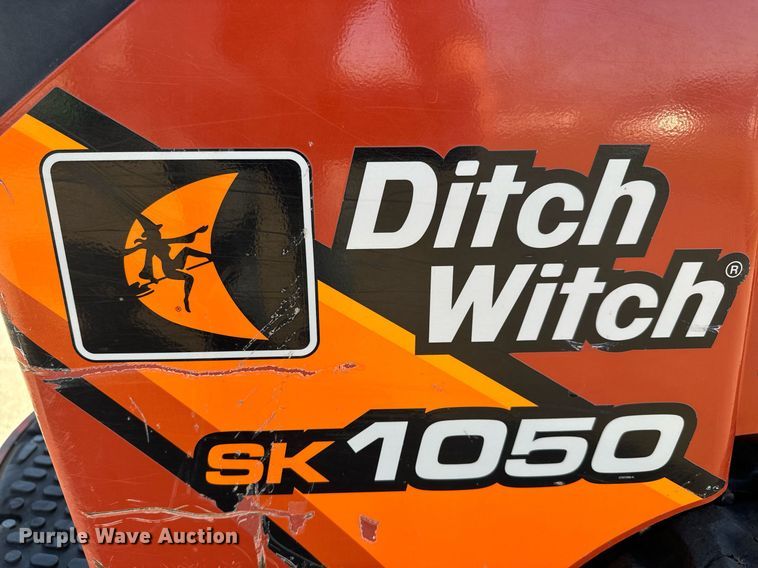 image for item MS9842 2019 Ditch Witch SK1050 compact utility loader