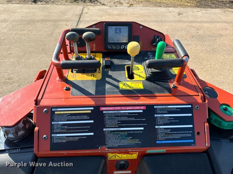 image for item MS9842 2019 Ditch Witch SK1050 compact utility loader