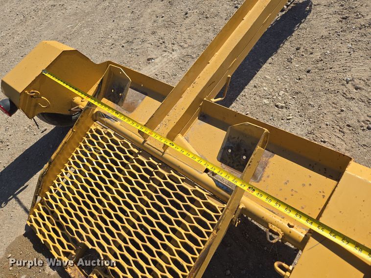 image for item MS9867 2005 Vermeer SC252 stump grinder