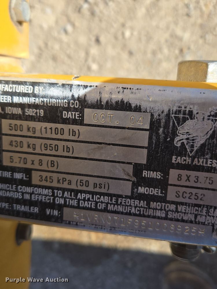 image for item MS9867 2005 Vermeer SC252 stump grinder