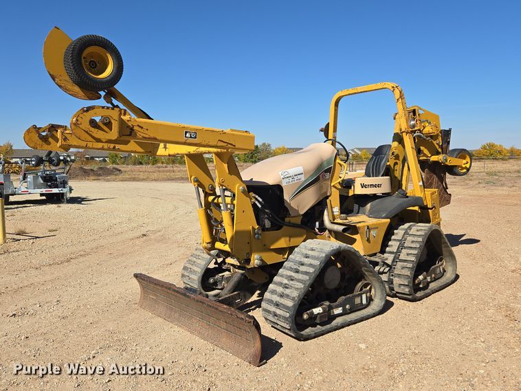 image for item MS9868 2009 Vermeer RTX750 vibratory cable plow