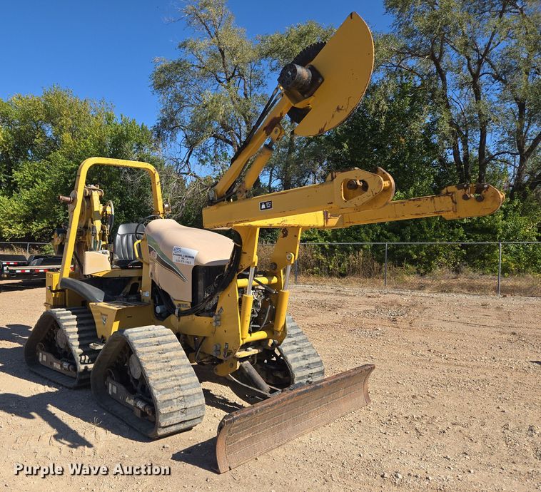 image for item MS9868 2009 Vermeer RTX750 vibratory cable plow