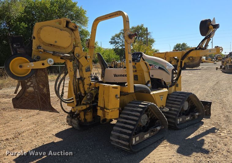 image for item MS9868 2009 Vermeer RTX750 vibratory cable plow