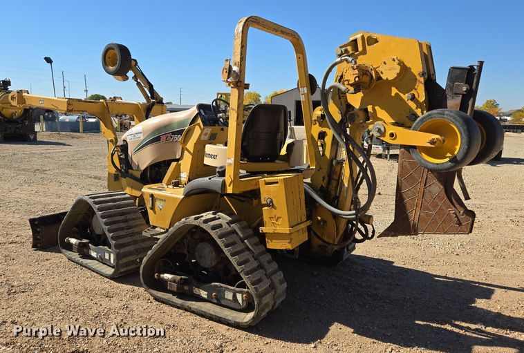 image for item MS9868 2009 Vermeer RTX750 vibratory cable plow