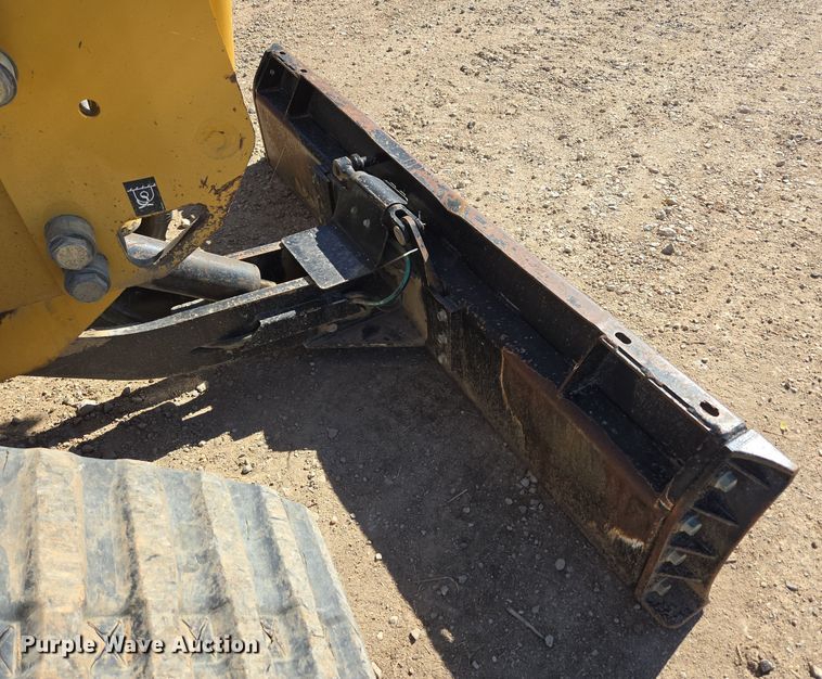 image for item MS9868 2009 Vermeer RTX750 vibratory cable plow