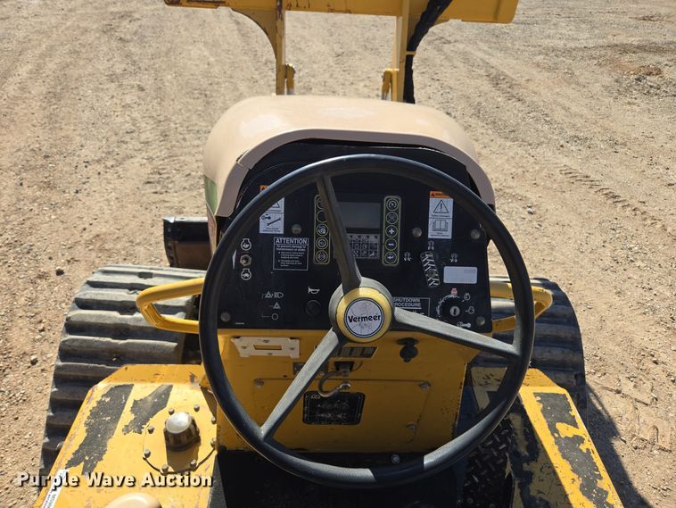 image for item MS9868 2009 Vermeer RTX750 vibratory cable plow