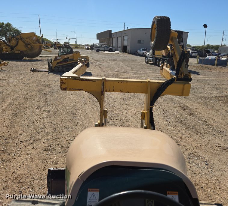 image for item MS9868 2009 Vermeer RTX750 vibratory cable plow