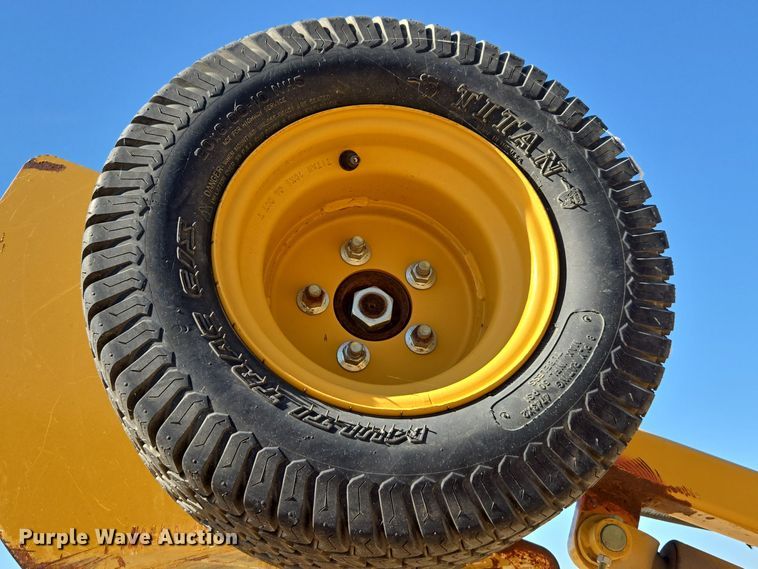 image for item MS9868 2009 Vermeer RTX750 vibratory cable plow