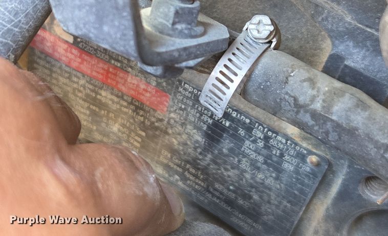 image for item MS9868 2009 Vermeer RTX750 vibratory cable plow